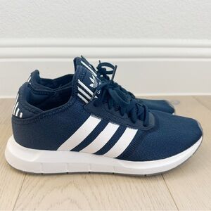 Adidas Swift Run X Sneaker - Navy